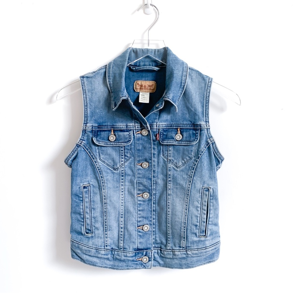 Levi's Large Denim Trucker Jean Jacket Vest Red Tab Light Wash Women Pockets